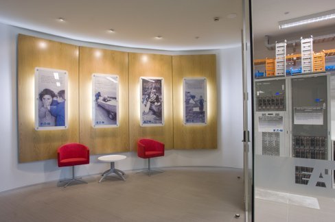 eaton07_1.jpg